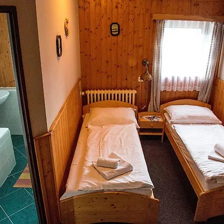 Alpina Hotel